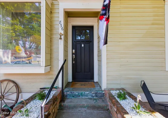 Photo 3 of Single family home for sale at 836 N 23rd Street, Coeur D Alene, ID 83814 | MLS# 26-8166 | Listing updated on 2026-09-02
