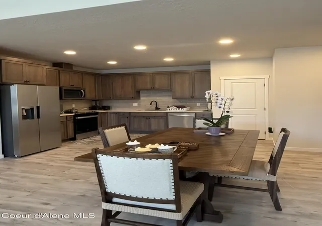 Photo 3 of Condo for sale at 6480 N Atlas Rd #203, Coeur D Alene, ID 83815 | MLS# 26-6980 | Listing updated on 2026-08-28