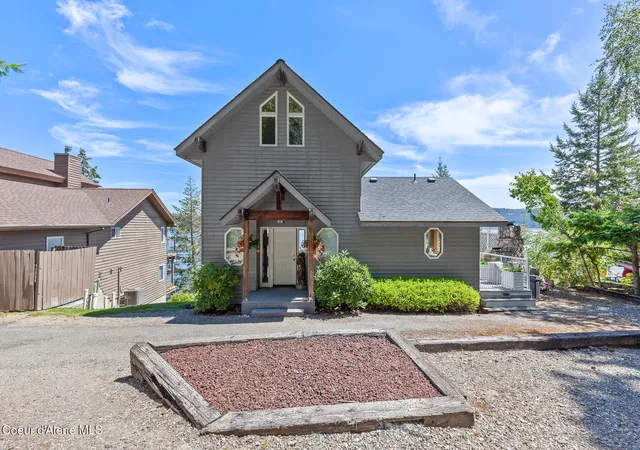 Photo 3 of Single family home for sale at 9001 W Forest Shrs Rd, Coeur D Alene, ID 83814 | MLS# 26-7280 | Listing updated on 2026-09-02