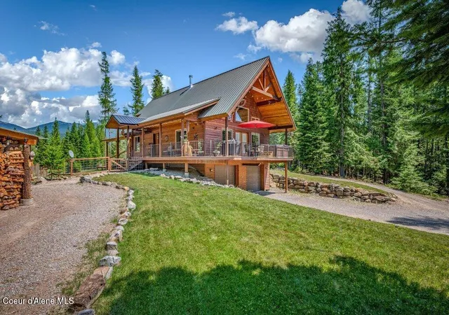 Photo 3 of Sale Pending at 627 Gray Wolf Rd, Moyie Springs, ID 83845 | MLS# 26-7370 | Listing updated on 2026-09-19