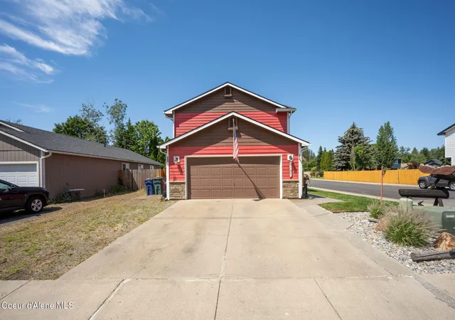 Photo 3 of Single family home for sale at 3197 N 12th Street, Coeur D Alene, ID 83815 | MLS# 26-7282 | Listing updated on 2026-07-29