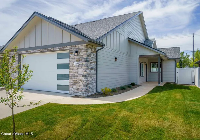 image of 7379 N Breaux Dr, Coeur D Alene, ID 83815 | MLS# 26-7713