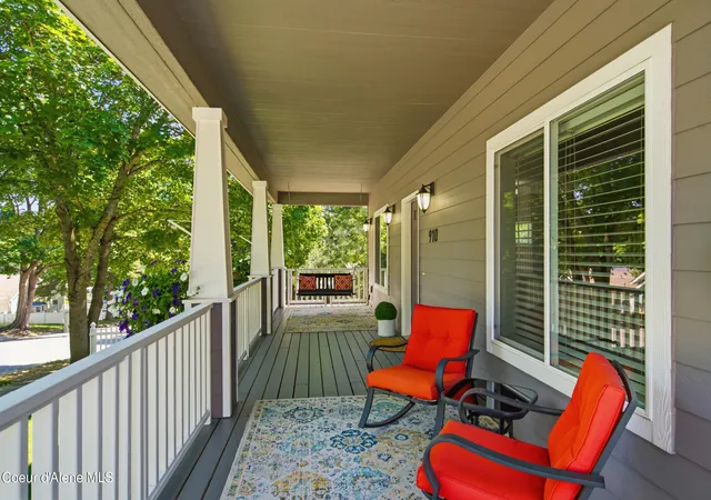 Photo 3 of Single family home for sale at 910 E Saint Maries Ave, Coeur D Alene, ID 83814 | MLS# 26-7349 | Listing updated on 2026-09-22