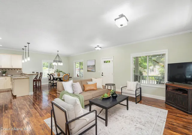 Photo 3 of Single family home for sale at 910 E Saint Maries Ave, Coeur D Alene, ID 83814 | MLS# 26-7349 | Listing updated on 2026-09-22
