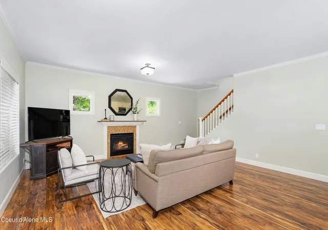 Photo 4 of Single family home for sale at 910 E Saint Maries Ave, Coeur D Alene, ID 83814 | MLS# 26-7349 | Listing updated on 2026-09-22