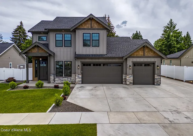Photo 3 of Sale Pending at 9116 N Raintree Ln, Hayden, ID 83835 | MLS# 26-7315 | Listing updated on 2026-09-12