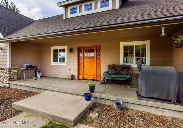 5th image of 31574 N Sienna Loop, Athol, ID 83801 | MLS# 26-7493