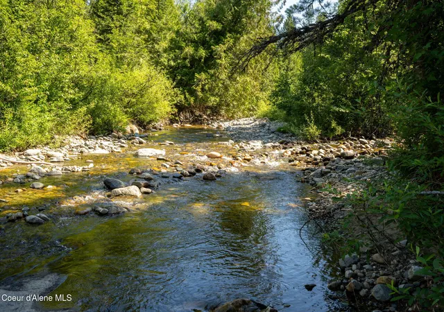 2nd image of 241 Strawberry Creek Rd, Sandpoint, ID 83864 | MLS# 26-7425