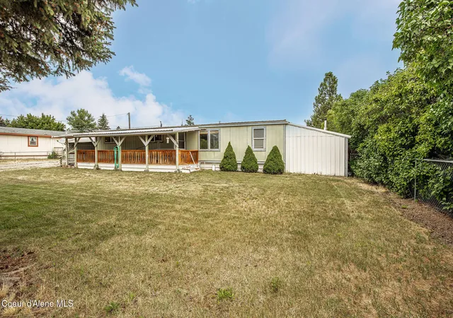 Photo 3 of Sale Pending at 2419 W Cannon Ave, Post Falls, ID 83854 | MLS# 26-7435 | Listing updated on 2026-08-14