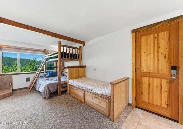 Photo 4 of Single family home for sale at 216 Mogul Hl Rd #102, Sandpoint, ID 83864 | MLS# 26-7405 | Listing updated on 2026-07-17