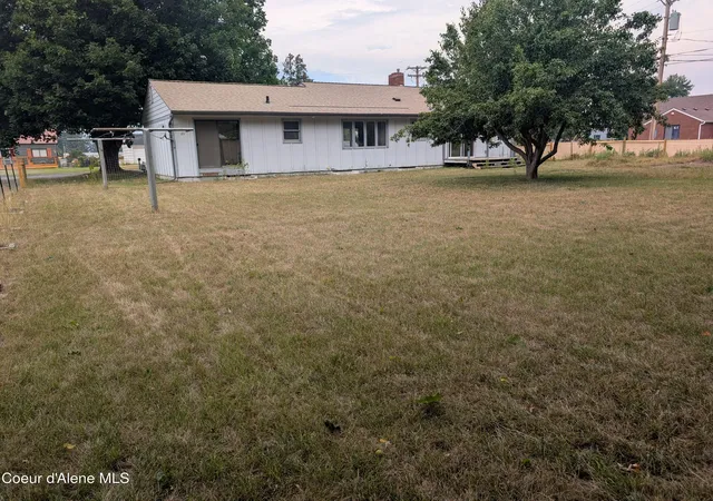 Photo 2 of Single family home for sale at 6725 Augusta St, Bonners Ferry, ID 83805 | MLS# 26-7430 | Listing updated on 2026-09-02