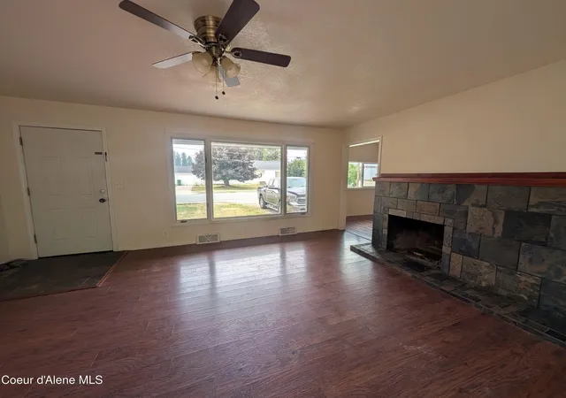Photo 3 of Single family home for sale at 6725 Augusta St, Bonners Ferry, ID 83805 | MLS# 26-7430 | Listing updated on 2026-09-02