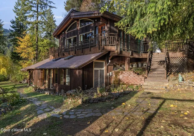 Photo 3 of Single family home for sale at 130 Mayaka Rd, Hope, ID 83836 | MLS# 26-7453 | Listing updated on 2026-07-18