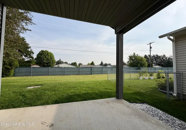 30th image of 1107 W Woodlawn Dr, Hayden, ID 83835 | MLS# 26-7481
