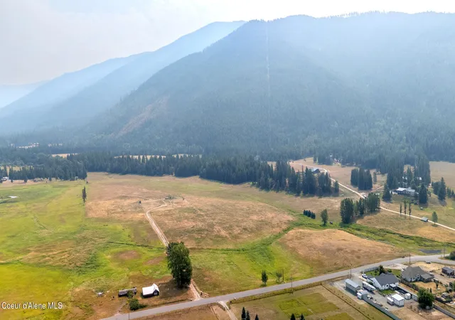 2nd image of 4289 Paradise Valley Rd, Bonners Ferry, ID 83805 | MLS# 26-7610