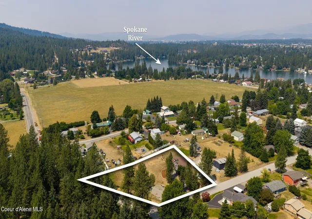 Photo 2 of Single family home for sale at 745 S Bret Ave, Coeur D Alene, ID 83814 | MLS# 26-7662 | Listing updated on 2026-07-28