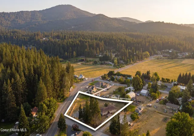 Photo 3 of Single family home for sale at 745 S Bret Ave, Coeur D Alene, ID 83814 | MLS# 26-7662 | Listing updated on 2026-07-28