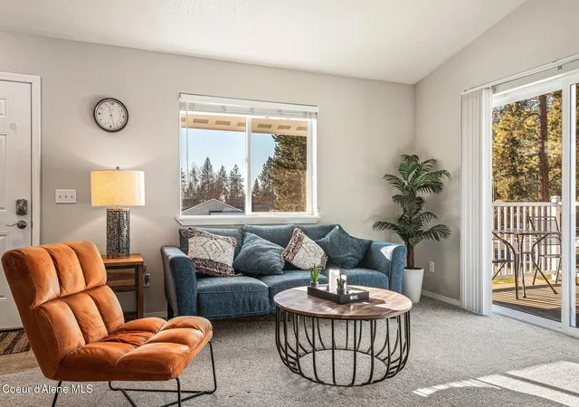 4th image of 723 E Whispering Pines Ln #19, Coeur D Alene, ID 83815 | MLS# 26-7501