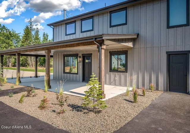 Photo 2 of Single family home for sale at 25817 N Dickens Rd, Athol, ID 83801 | MLS# 26-7632 | Listing updated on 2026-09-17