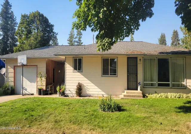 1st image of 6625 Jackson St, Bonners Ferry, ID 83805 | MLS# 26-7524