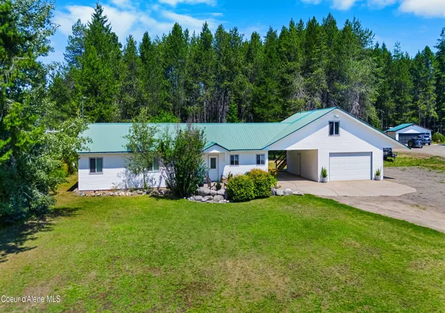 Photo 29 of Single family home for sale at 221 Schell Rd, Sagle, ID 83860 | MLS# 26-7531 | Listing updated on 2026-08-10