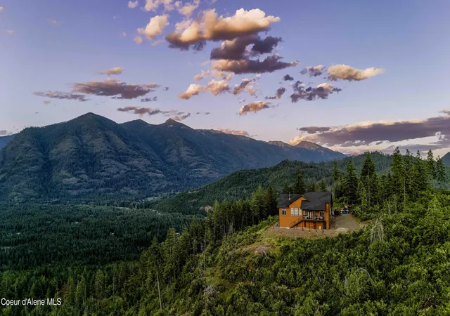 Photo 3 of Single family home for sale at 374 Carbine Dr, Clark Fork, ID 83811 | MLS# 26-7555 | Listing updated on 2026-07-22
