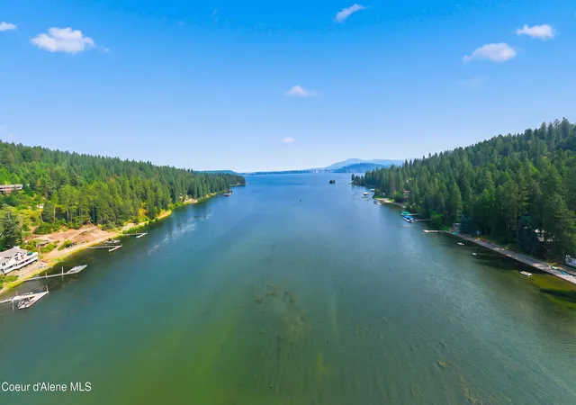 Photo 1 of Single family home for sale at 1078 W Peninsula Dr, Coeur D Alene, ID 83814 | MLS# 26-7673 | Listing updated on 2026-09-14