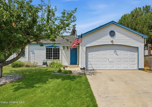 Photo 1 of Single family home for sale at 2007 N Mackenzie Dr, Post Falls, ID 83854 | MLS# 26-7604 | Listing updated on 2026-10-19