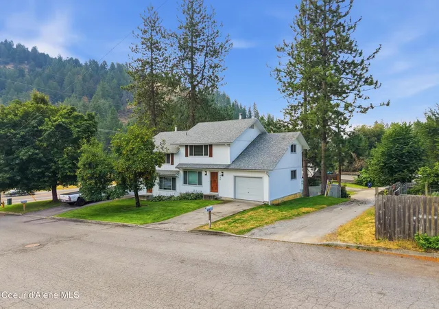 3rd image of 1420-1422 E Homestead Ave, Coeur D Alene, ID 83814 | MLS# 26-7633