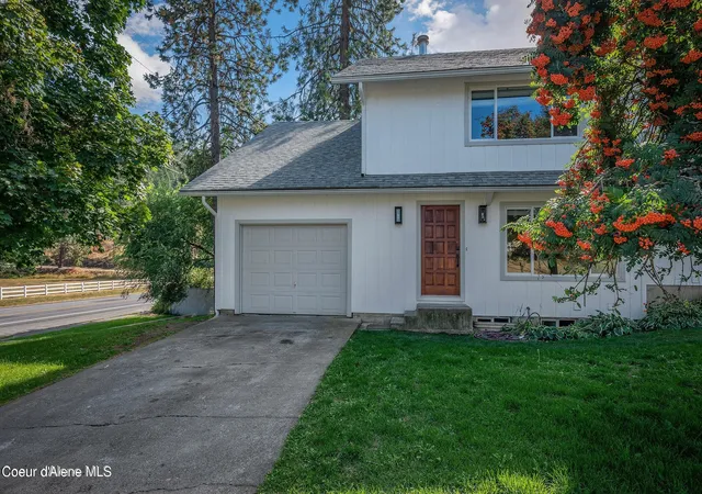 5th image of 1420-1422 E Homestead Ave, Coeur D Alene, ID 83814 | MLS# 26-7633