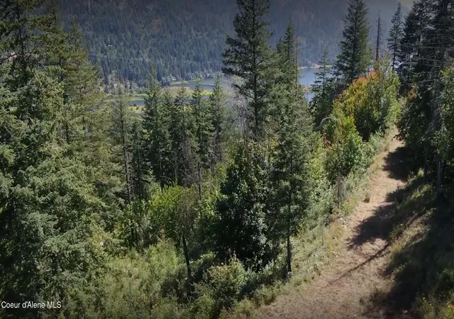 Photo 3 of Land for sale at Lot S H4 Idaho Clb Dr, Sandpoint, ID 83864 | MLS# 26-7559 | Listing updated on 2026-07-23