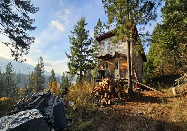 2nd image of 125 Tracker Wy, Laclede, ID 83841 | MLS# 26-7600