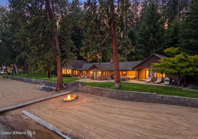 1st image of 8411 W Coeur D Alene Lake Shr, Coeur D Alene, ID 83814 | MLS# 26-7790