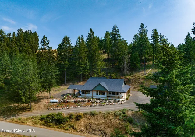 Photo 4 of Single family home for sale at 13606 S Hanson Rd, Harrison, ID 83833 | MLS# 26-7659 | Listing updated on 2026-09-05
