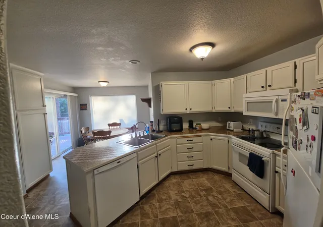 Photo 2 of Single family home for sale at 106 S Riverwood Ct, Post Falls, ID 83854 | MLS# 26-7749 | Listing updated on 2026-09-20
