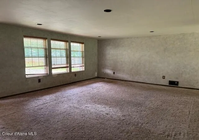 Photo 3 of Single family home for sale at 78 Merritt St, Priest River, ID 83856 | MLS# 26-7718 | Listing updated on 2026-08-31