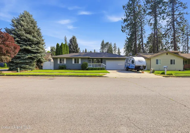 2nd image of 922 E Honeysuckle Glen Ct, Coeur D Alene, ID 83815 | MLS# 26-7812