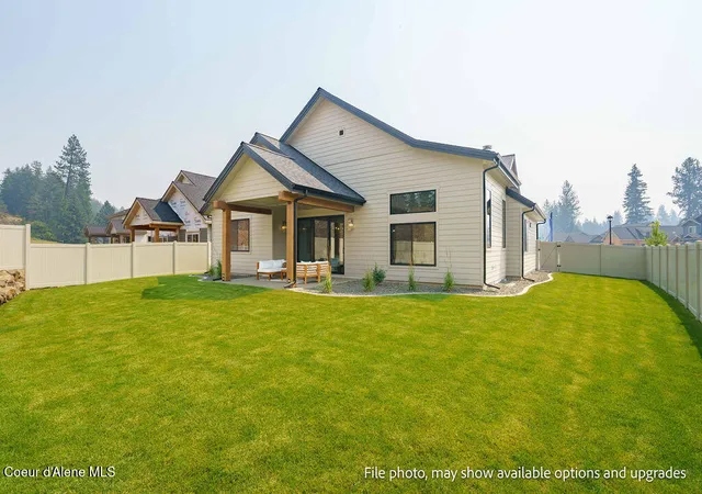 Photo 4 of Single family home for sale at 951 E Steeple Chase Rd, Hayden, ID 83835 | MLS# 26-7758 | Listing updated on 2026-10-10