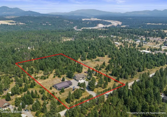 Photo 3 of Single family home for sale at 225 Aurora Way, Athol, ID 83801 | MLS# 26-7763 | Listing updated on 2026-08-10