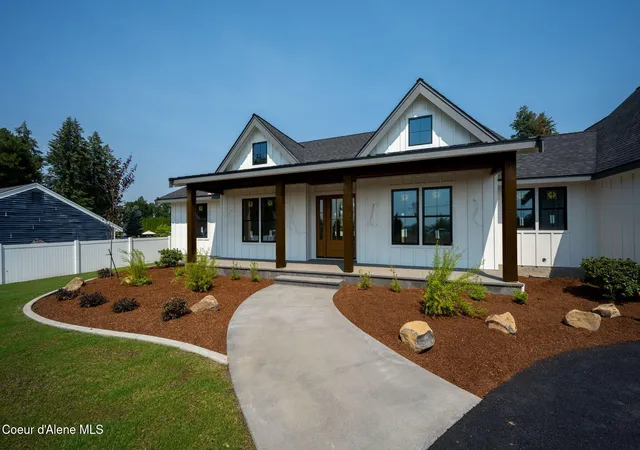 2nd image of 495 E Dalton Ave, Dalton Gardens, ID 83815 | MLS# 26-7858