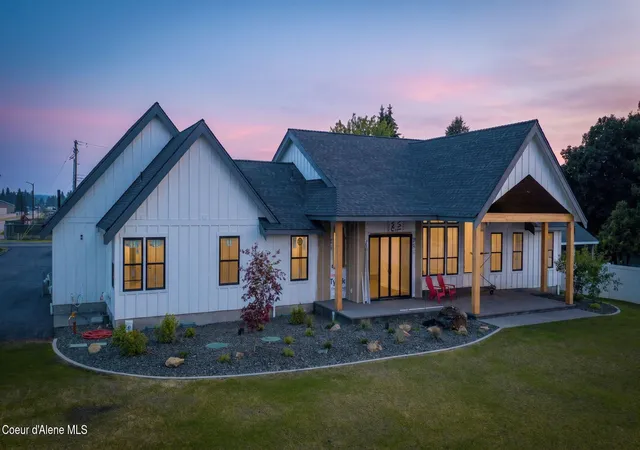 3rd image of 495 E Dalton Ave, Dalton Gardens, ID 83815 | MLS# 26-7858