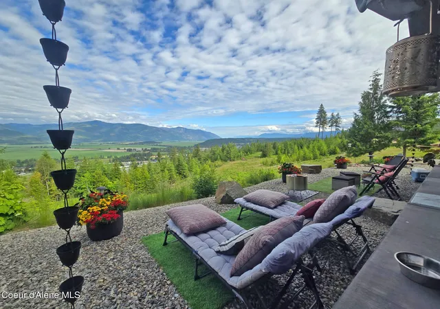 Photo 3 of Single family home for sale at 455 Scenic Dr, Bonners Ferry, ID 83805 | MLS# 26-8250 | Listing updated on 2026-08-20