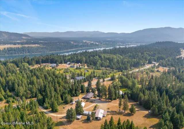 Photo 4 of Single family home for sale at 1840 Old Priest River Rd, Priest River, ID 83856 | MLS# 26-7893 | Listing updated on 2026-09-10