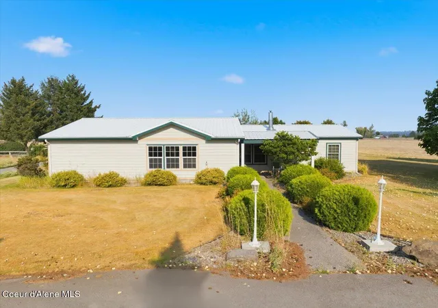 Photo 3 of Sale Pending at 14884 N Batchelder St, Rathdrum, ID 83858 | MLS# 26-7855 | Listing updated on 2026-09-16