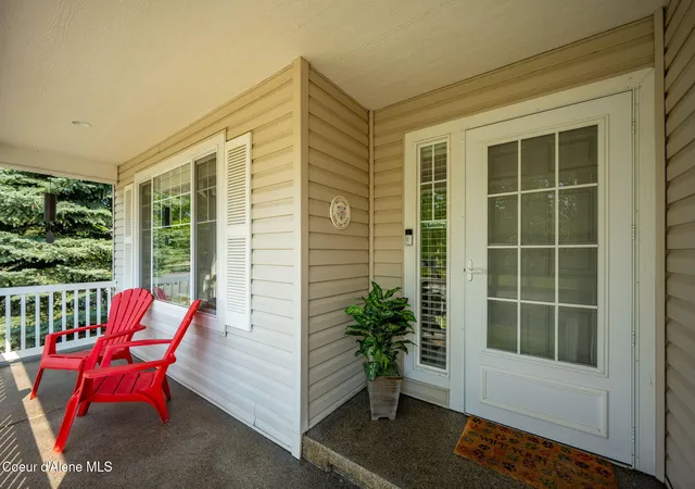 Photo 4 of Single family home for sale at 2525 W Bolivar Ave, Coeur D Alene, ID 83815 | MLS# 26-7817 | Listing updated on 2026-09-17