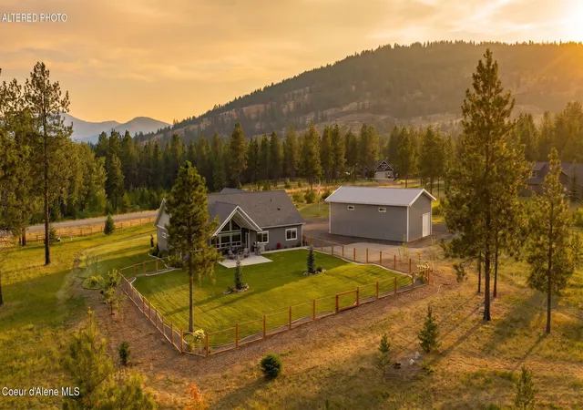 Photo 1 of Single family home for sale at 23816 N Citadel Rd, Rathdrum, ID 83858 | MLS# 26-7826 | Listing updated on 2026-10-08