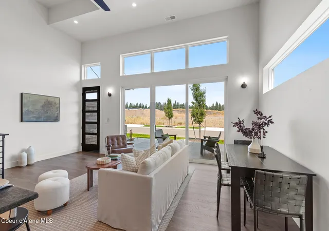 Photo 4 of Townhouse for sale at 2422 W Lumber Ln, Coeur D Alene, ID 83814 | MLS# 26-7868 | Listing updated on 2026-09-21