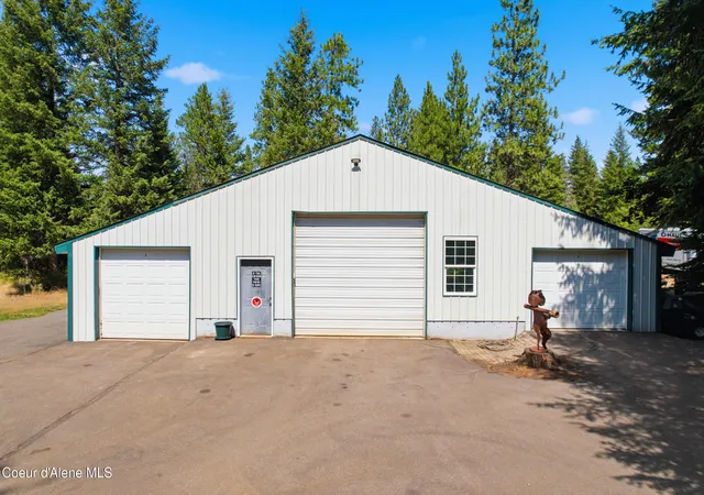 Photo 2 of Single family home for sale at 23525 N Cone Crst Rd, Rathdrum, ID 83858 | MLS# 26-7944 | Listing updated on 2026-09-28