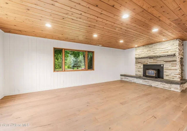4th image of 1143 Rookery Rd, Hayden, ID 83835 | MLS# 26-7842