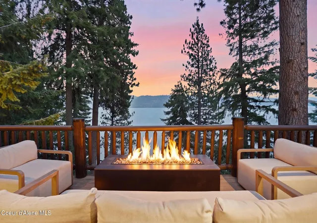 Photo 4 of Single family home for sale at 6662 W Rockford Bay Rd, Coeur D Alene, ID 83814 | MLS# 26-7889 | Listing updated on 2026-09-24